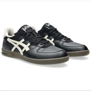 ASICS Skyhand OG Black Oatmeal Leather Low Top Sneaker
